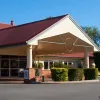Emerald Explorers Inn